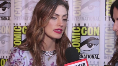 Phoebe_Tonkin_Interview__The_Originals__Interview_-_Comic_Con_2016_0701.jpg