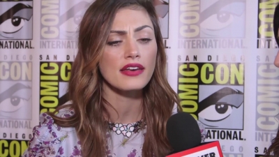 Phoebe_Tonkin_Interview__The_Originals__Interview_-_Comic_Con_2016_0724.jpg
