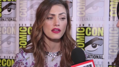Phoebe_Tonkin_Interview__The_Originals__Interview_-_Comic_Con_2016_0725.jpg