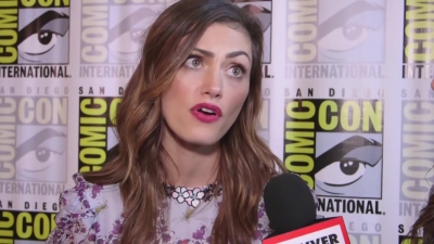 Phoebe_Tonkin_Interview__The_Originals__Interview_-_Comic_Con_2016_0729.jpg