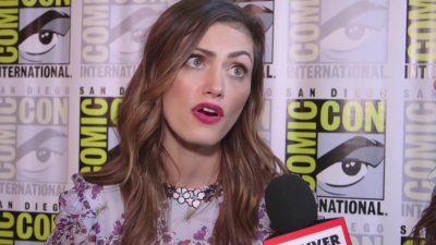 Phoebe_Tonkin_Interview__The_Originals__Interview_-_Comic_Con_2016_0730.jpg