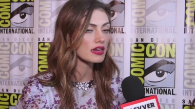 Phoebe_Tonkin_Interview__The_Originals__Interview_-_Comic_Con_2016_0738.jpg