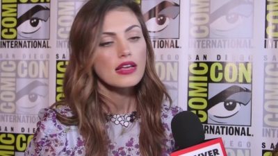 Phoebe_Tonkin_Interview__The_Originals__Interview_-_Comic_Con_2016_0742.jpg