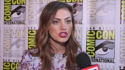 Phoebe_Tonkin_Interview__The_Originals__Interview_-_Comic_Con_2016_0759.jpg