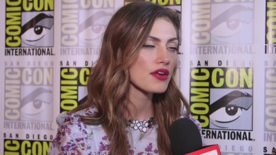 Phoebe_Tonkin_Interview__The_Originals__Interview_-_Comic_Con_2016_0779.jpg