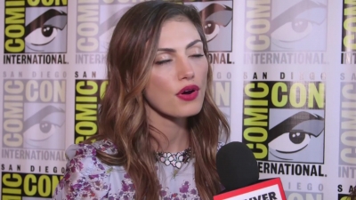 Phoebe_Tonkin_Interview__The_Originals__Interview_-_Comic_Con_2016_0809.jpg