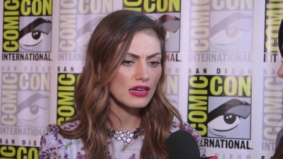 Phoebe_Tonkin_Interview__The_Originals__Interview_-_Comic_Con_2016_0853.jpg