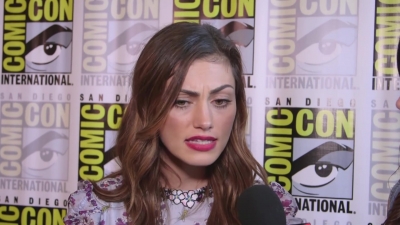 Phoebe_Tonkin_Interview__The_Originals__Interview_-_Comic_Con_2016_0865.jpg