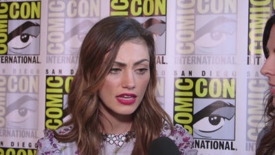 Phoebe_Tonkin_Interview__The_Originals__Interview_-_Comic_Con_2016_0879.jpg
