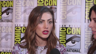 Phoebe_Tonkin_Interview__The_Originals__Interview_-_Comic_Con_2016_0889.jpg