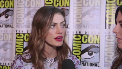Phoebe_Tonkin_Interview__The_Originals__Interview_-_Comic_Con_2016_0908.jpg