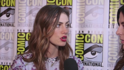Phoebe_Tonkin_Interview__The_Originals__Interview_-_Comic_Con_2016_0912.jpg