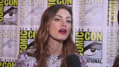 Phoebe_Tonkin_Interview__The_Originals__Interview_-_Comic_Con_2016_0926.jpg