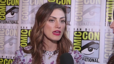 Phoebe_Tonkin_Interview__The_Originals__Interview_-_Comic_Con_2016_0939.jpg