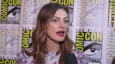 Phoebe_Tonkin_Interview__The_Originals__Interview_-_Comic_Con_2016_0941.jpg