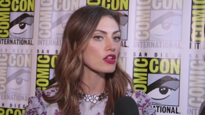 Phoebe_Tonkin_Interview__The_Originals__Interview_-_Comic_Con_2016_0942.jpg