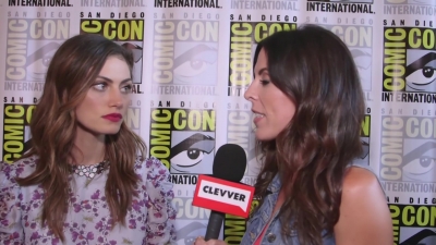 Phoebe_Tonkin_Interview__The_Originals__Interview_-_Comic_Con_2016_0993.jpg