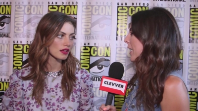 Phoebe_Tonkin_Interview__The_Originals__Interview_-_Comic_Con_2016_1070.jpg
