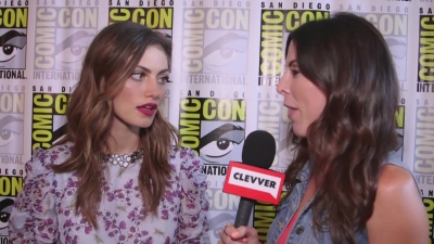 Phoebe_Tonkin_Interview__The_Originals__Interview_-_Comic_Con_2016_1080.jpg