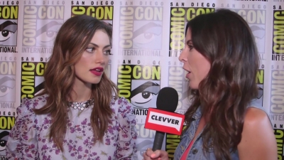 Phoebe_Tonkin_Interview__The_Originals__Interview_-_Comic_Con_2016_1085.jpg