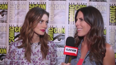 Phoebe_Tonkin_Interview__The_Originals__Interview_-_Comic_Con_2016_1125.jpg