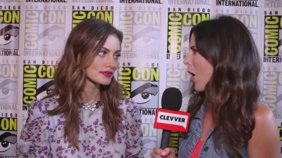 Phoebe_Tonkin_Interview__The_Originals__Interview_-_Comic_Con_2016_1131.jpg