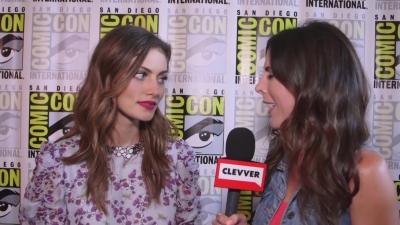 Phoebe_Tonkin_Interview__The_Originals__Interview_-_Comic_Con_2016_1136.jpg