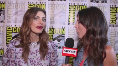 Phoebe_Tonkin_Interview__The_Originals__Interview_-_Comic_Con_2016_1145.jpg