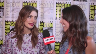 Phoebe_Tonkin_Interview__The_Originals__Interview_-_Comic_Con_2016_1150.jpg