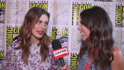 Phoebe_Tonkin_Interview__The_Originals__Interview_-_Comic_Con_2016_1152.jpg