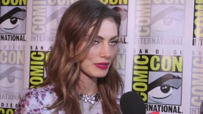 Phoebe_Tonkin_Interview__The_Originals__Interview_-_Comic_Con_2016_1211.jpg