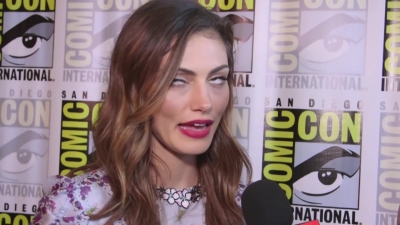 Phoebe_Tonkin_Interview__The_Originals__Interview_-_Comic_Con_2016_1214.jpg