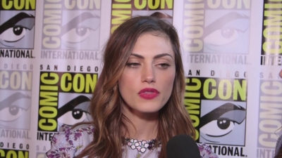 Phoebe_Tonkin_Interview__The_Originals__Interview_-_Comic_Con_2016_1303.jpg