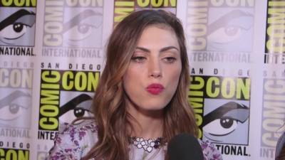 Phoebe_Tonkin_Interview__The_Originals__Interview_-_Comic_Con_2016_1312.jpg