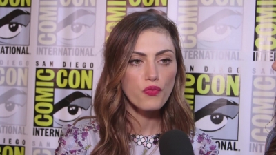 Phoebe_Tonkin_Interview__The_Originals__Interview_-_Comic_Con_2016_1315.jpg