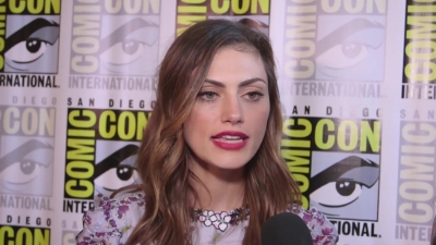 Phoebe_Tonkin_Interview__The_Originals__Interview_-_Comic_Con_2016_1344.jpg