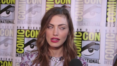Phoebe_Tonkin_Interview__The_Originals__Interview_-_Comic_Con_2016_1378.jpg