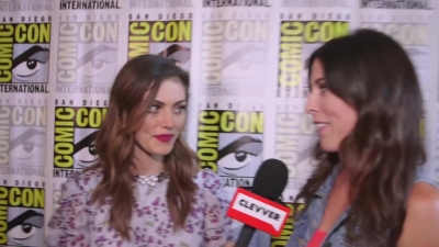 Phoebe_Tonkin_Interview__The_Originals__Interview_-_Comic_Con_2016_1446.jpg