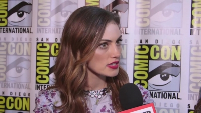Phoebe_Tonkin_Interview__The_Originals__Interview_-_Comic_Con_2016_1566.jpg