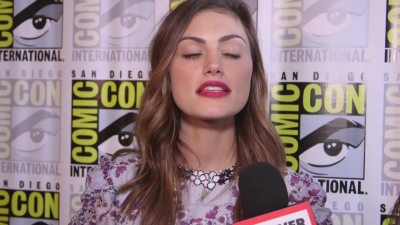 Phoebe_Tonkin_Interview__The_Originals__Interview_-_Comic_Con_2016_1582.jpg