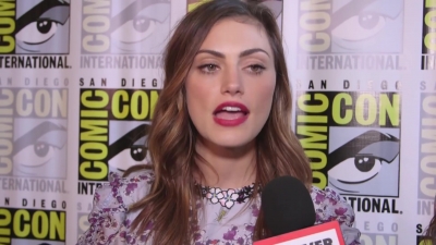 Phoebe_Tonkin_Interview__The_Originals__Interview_-_Comic_Con_2016_1584.jpg