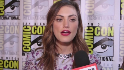 Phoebe_Tonkin_Interview__The_Originals__Interview_-_Comic_Con_2016_1585.jpg