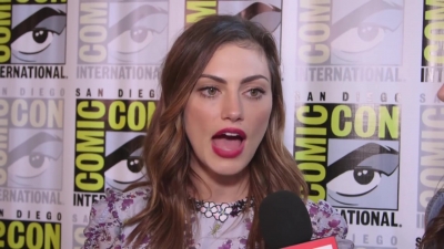 Phoebe_Tonkin_Interview__The_Originals__Interview_-_Comic_Con_2016_1604.jpg