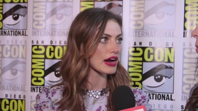 Phoebe_Tonkin_Interview__The_Originals__Interview_-_Comic_Con_2016_1639.jpg