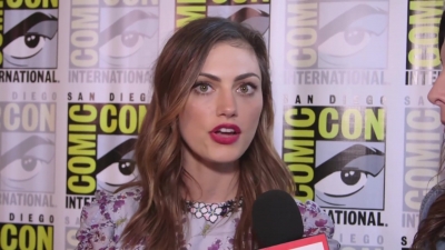 Phoebe_Tonkin_Interview__The_Originals__Interview_-_Comic_Con_2016_1650.jpg