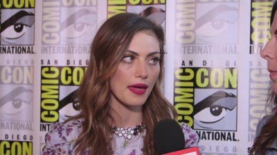 Phoebe_Tonkin_Interview__The_Originals__Interview_-_Comic_Con_2016_1658.jpg