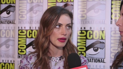 Phoebe_Tonkin_Interview__The_Originals__Interview_-_Comic_Con_2016_1660.jpg