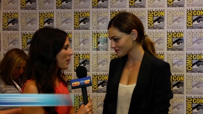 Phoebe_Tonkin_Talks_Hayley___Klaus_Relationship_and_The_Originals__2013_Comic-Con_017.jpg