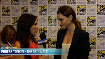 Phoebe_Tonkin_Talks_Hayley___Klaus_Relationship_and_The_Originals__2013_Comic-Con_018.jpg