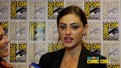 Phoebe_Tonkin_Talks_Hayley___Klaus_Relationship_and_The_Originals__2013_Comic-Con_056.jpg